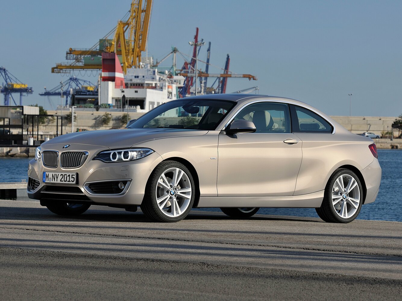 BMW 2 серии