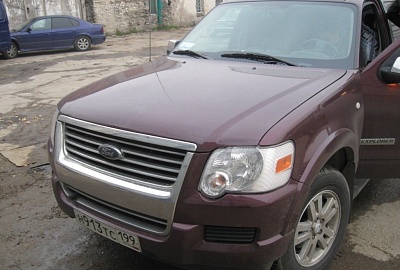 Ford Explorer 1