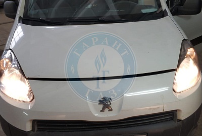 Peugeot Partner 2012 года 89.7 л.с. 1587