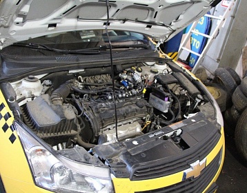 Chevrolet Cruze фото 2