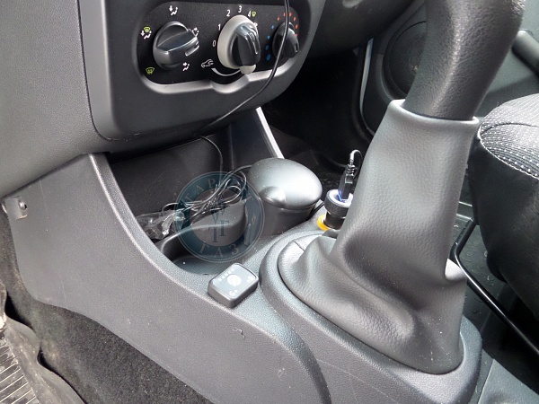 Кнопка ГБО на Renault Logan 2014 года 81.6 л.с. 1598