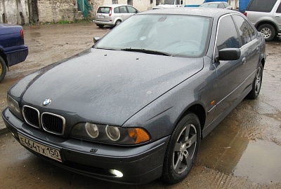 BMW 525