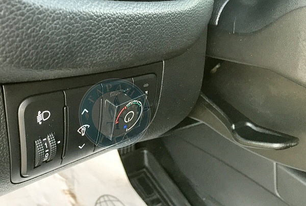 Кнопка ГБО на Kia Cee-d 2013 года 129.2 л.с. 1591