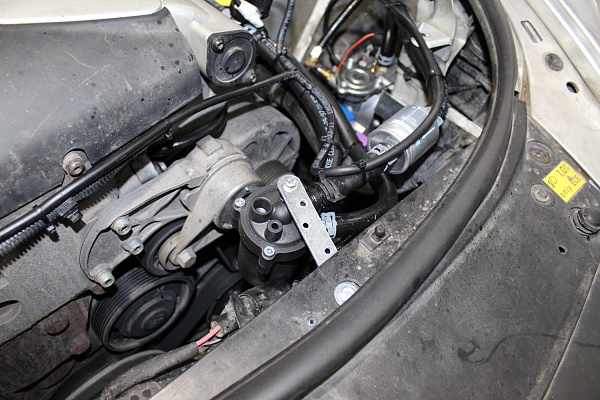Volkswagen Touareg 2005 года 240.7 л.с. 3189