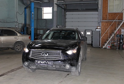 Infiniti Fx37 2013 года 331.7 л.с. 3696