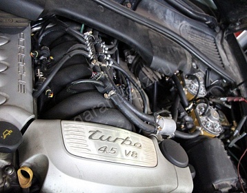 Porsche Cayenne Turbo фото 7