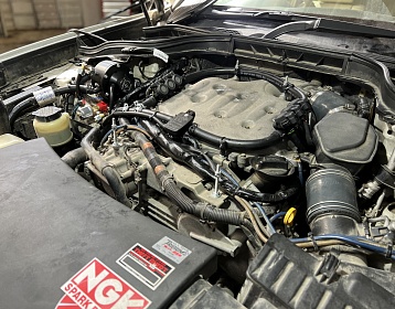 Nissan Fuga 3.5 350XV FOUR 4WD