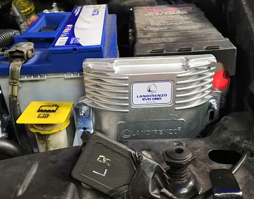 Chrysler Town Country 2005 г.в. 182.19 л.с. 3301 фото 1