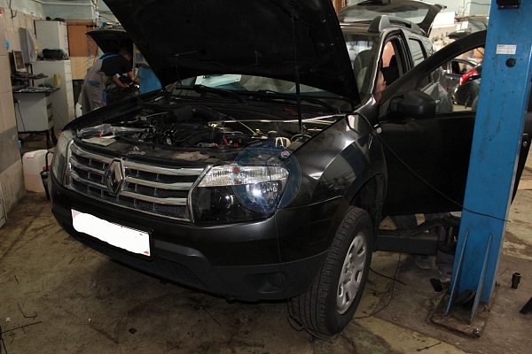 Газовое оборудование в Renault Duster 2012 года 102 л.с. 1598