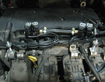 Peugeot 4007 фото 5