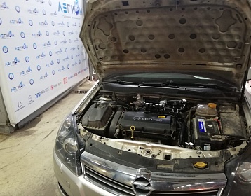 Opel Astra 2008 года 140 л.с. 1796 фото 5