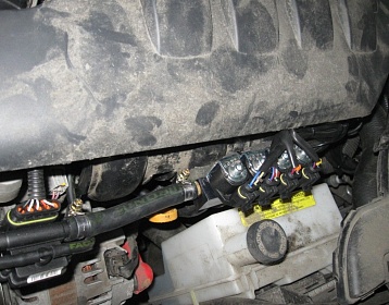 Nissan Tiida 2 фото 2