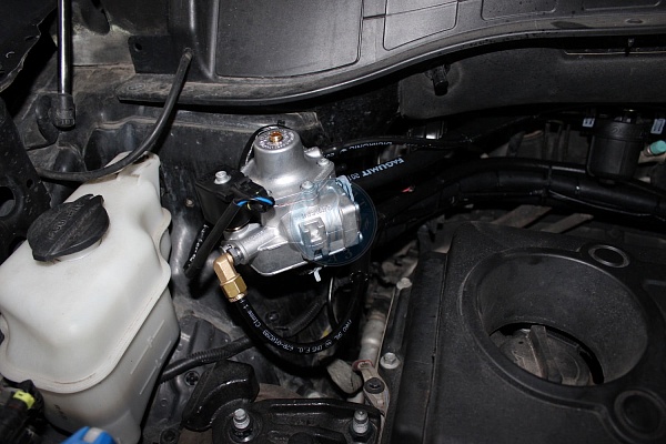 Hyundai Santa fe 2012 года 175.4 л.с. 2359
