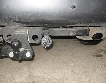 Mitsubishi Endeavor фото 2