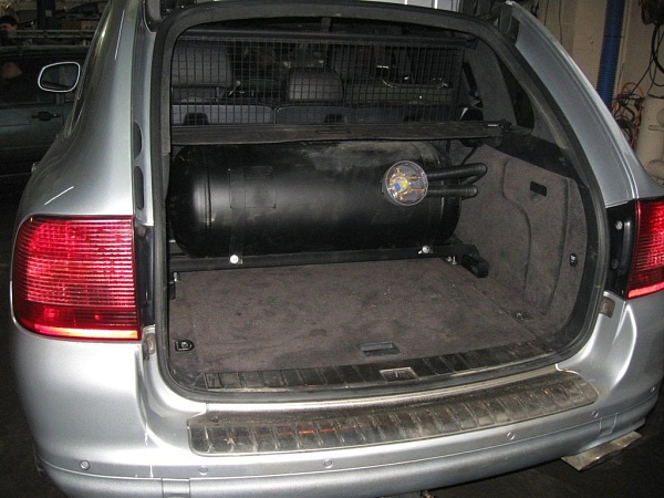 Porsche Cayenne Turbo 4