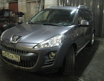 Peugeot 4007