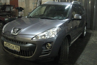 Peugeot 4007