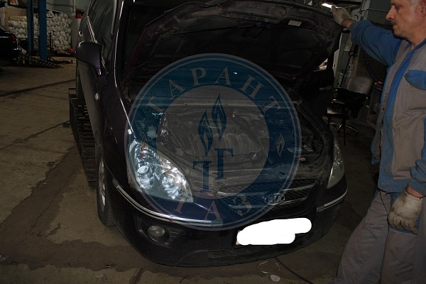 Газовое оборудование в Kia Karens 2007 года 144.1 л.с. 1998