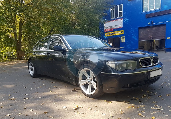 BMW 745 2002 года 333.1 л.с. 4398