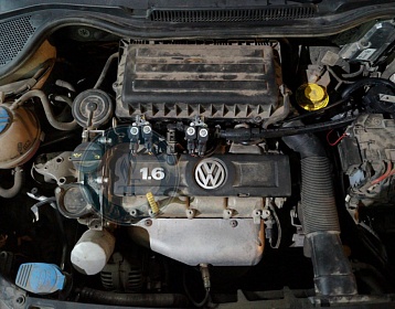 Volkswagen Polo 2015 года 110 л.с. 1598 фото 3