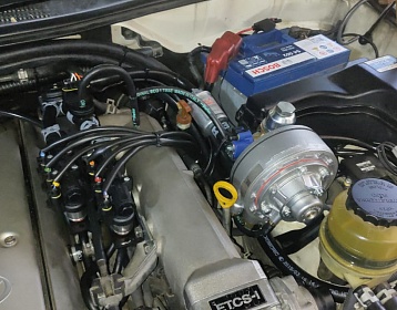 Toyota Mark 2 Blit фото 11