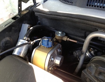 Jeep Commander фото 2