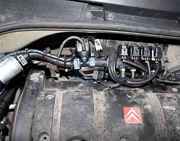 Citroen C3 2003 года 108.8 л.с. 1587 фото 2