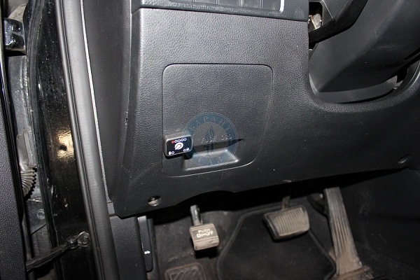 Hyundai Santa fe 2012 года 175.4 л.с. 2359