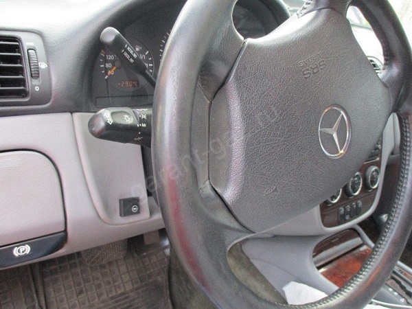 Mercedes ML320