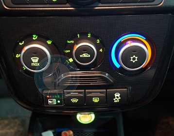 Lada Kalina 2014 года 87 л.с. 1596 фото 2