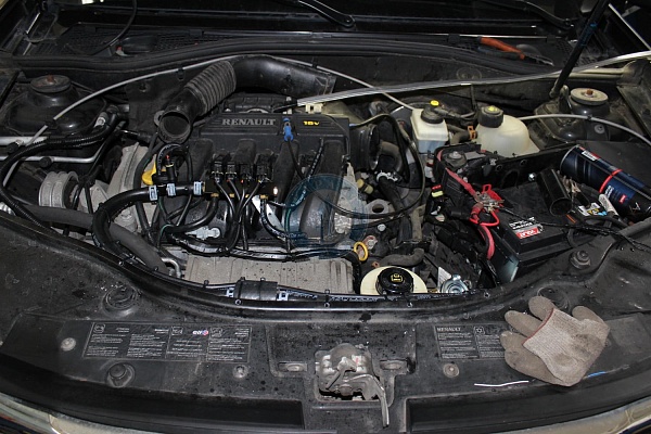 Renault Duster 2012 года 102 л.с. 1598