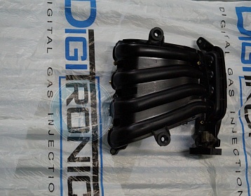 Nissan Tiida 2013 года 110.1 л.с. 1598