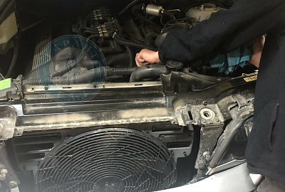 BMW X5 2003 года 285.9 л.с. 4398
