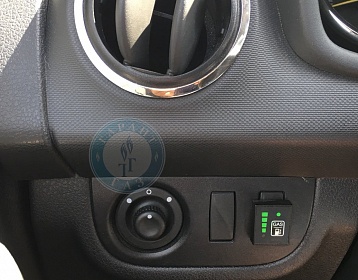 Renault Sandero 2013 года 84.3 л.с. 1598 фото 1