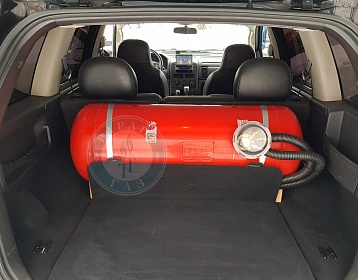 Jeep Grand-cherokee 2002 года 197.1 л.с. 3960 фото 2