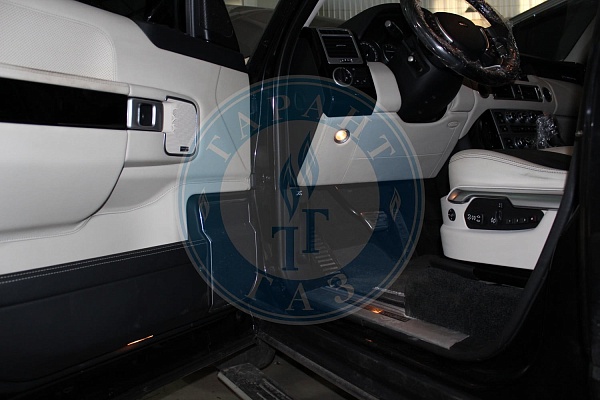 Land Rover Range Rover 2005 года 395.8 л.с. 4197