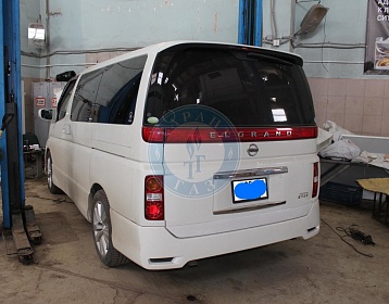 Nissan Elgrand 2005 года 240 л.с. 3498 фото 7