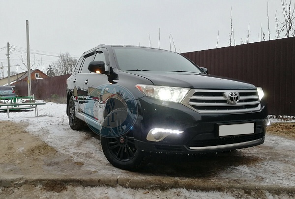 Toyota Highlander 2011 года 273.3 л.с. 3456