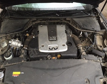 Infiniti G37 фото 1