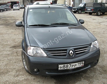 Renault Logan фото 9