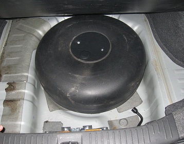 Nissan Tiida 2 фото 6