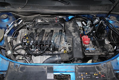 Renault Sandero 2017 года 102 л.с. 1598