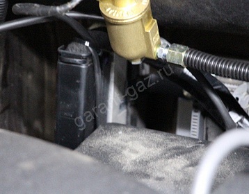 Toyota Tundra 1974 фото 8