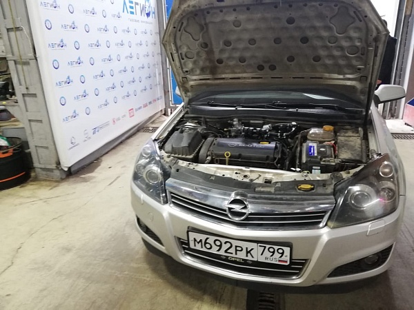 Opel Astra 2008 года 140 л.с. 1796