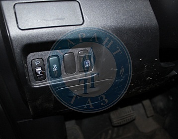 Citroen C-Crosser 2012 года 146.8 л.с. 1998 фото 8