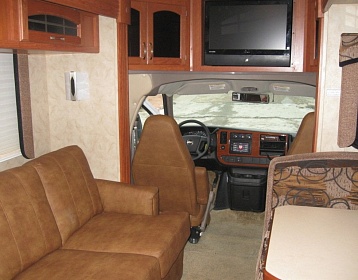 Chevrolet Monaco фото 7