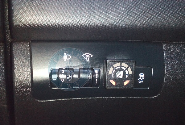 Кнопка ГБО на Kia Cee-d 2010 года 122 л.с. 1591