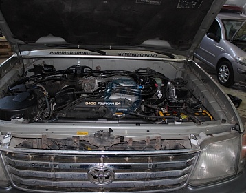 Toyota Land cruiser prado 1999 года 178.1 л.с. 3400