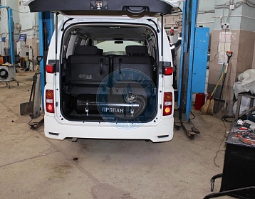 Nissan Elgrand 2005 года 240 л.с. 3498 фото 4