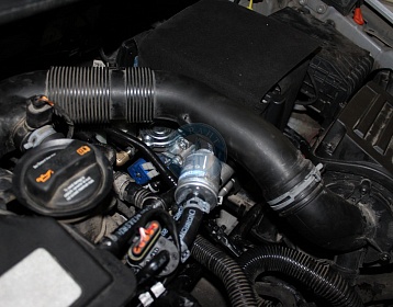 Volkswagen Golf 2013 года 102 л.с. 1595 фото 2